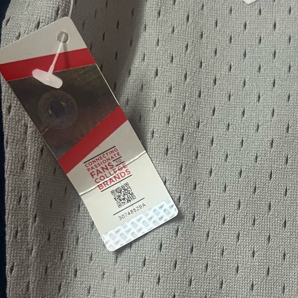 Georgetown University Dikembe Mutombo 90-91 Jersey - Picture 7 of 7